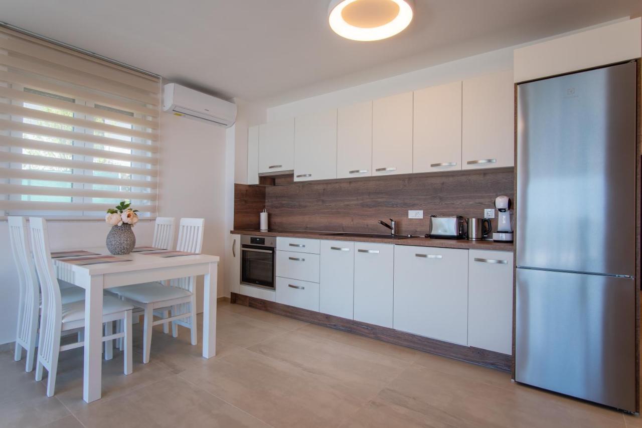 Apartments Mandre II ภายนอก รูปภาพ