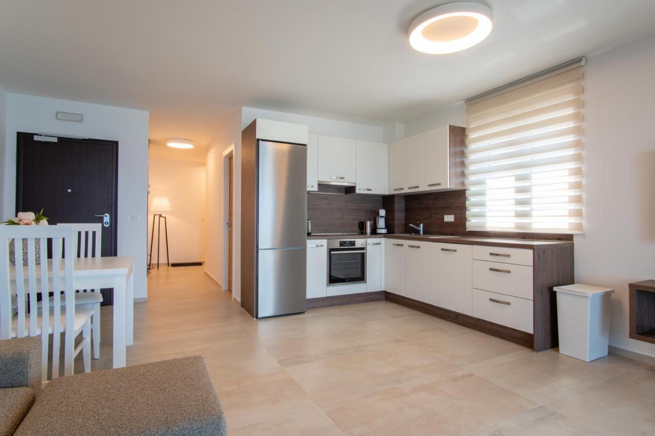 Apartments Mandre II ภายนอก รูปภาพ